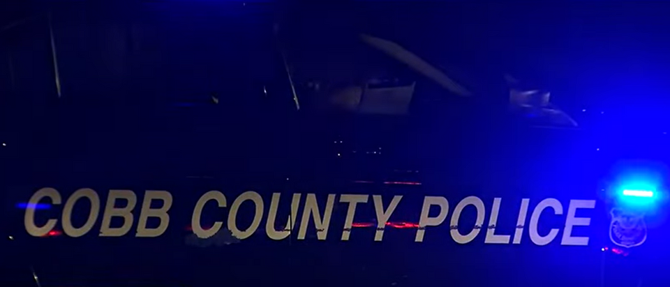 Two Sheriff’s Deputies Are Killed While Serving a Warrant – The Daily Crime